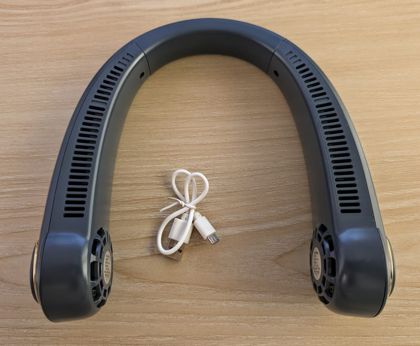 Bladeless Neck Fan F15 - Image 2